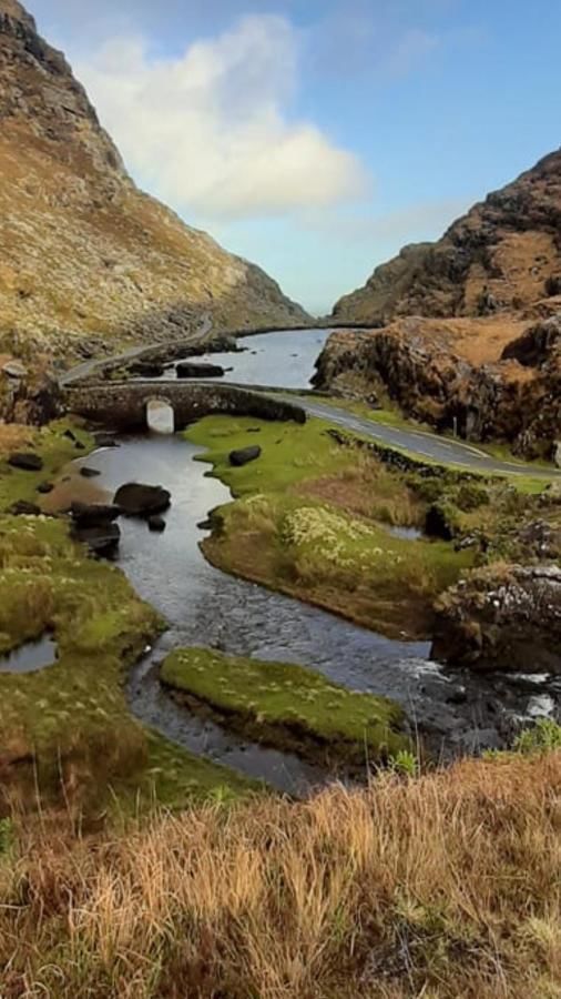 Дома для отпуска Ceim house, Restful rural home Gap of dunloe, Killarney Derrylea